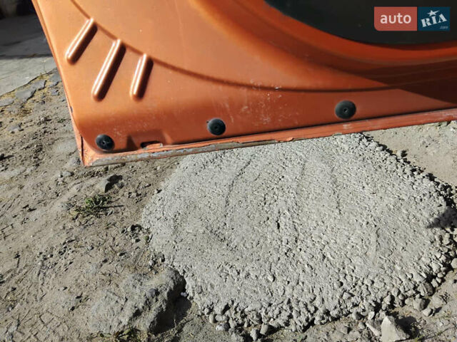 Оранжевый Фиат Добло, объемом двигателя 1.91 л и пробегом 270 тыс. км за 4500 $, фото 3 на Automoto.ua