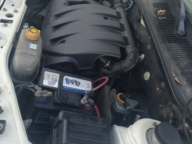 Белый Фиат Палио, объемом двигателя 1.2 л и пробегом 297 тыс. км за 1999 $, фото 5 на Automoto.ua