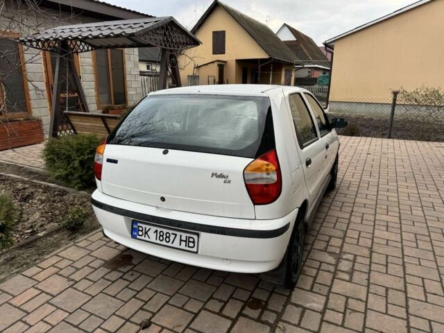 Белый Фиат Палио, объемом двигателя 1.2 л и пробегом 297 тыс. км за 1999 $, фото 2 на Automoto.ua