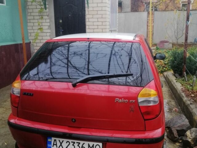 Красный Фиат Палио, объемом двигателя 1.2 л и пробегом 1000 тыс. км за 2400 $, фото 2 на Automoto.ua