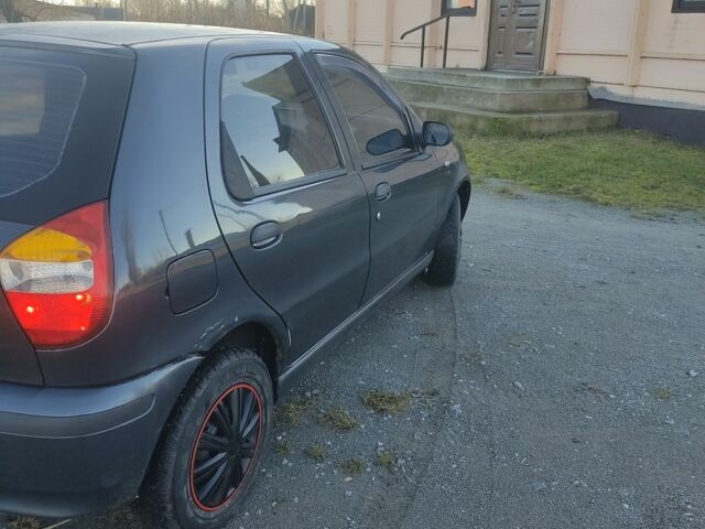 Серый Фиат Палио, объемом двигателя 1.2 л и пробегом 260 тыс. км за 1650 $, фото 6 на Automoto.ua