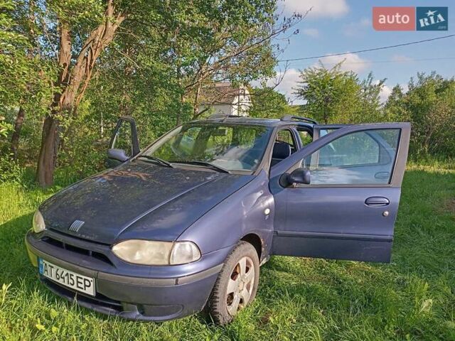 Синий Фиат Палио, объемом двигателя 1.2 л и пробегом 345 тыс. км за 1900 $, фото 1 на Automoto.ua