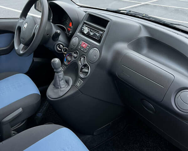 Білий Фіат Панда, об'ємом двигуна 1.2 л та пробігом 124 тис. км за 3900 $, фото 22 на Automoto.ua