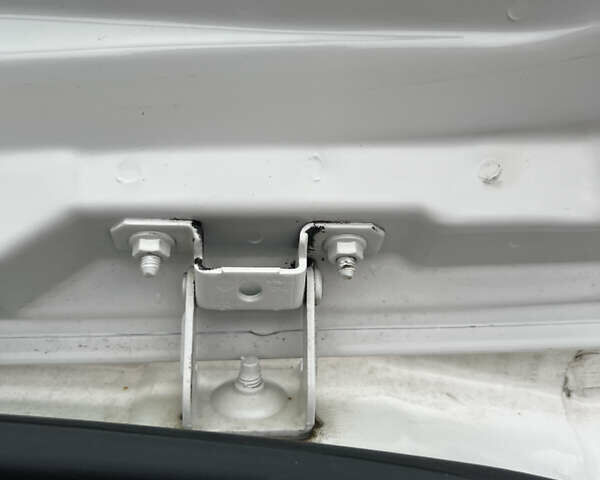 Білий Фіат Панда, об'ємом двигуна 1.2 л та пробігом 124 тис. км за 3900 $, фото 36 на Automoto.ua