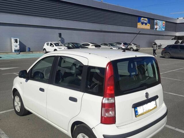 Білий Фіат Панда, об'ємом двигуна 1.3 л та пробігом 218 тис. км за 4300 $, фото 3 на Automoto.ua