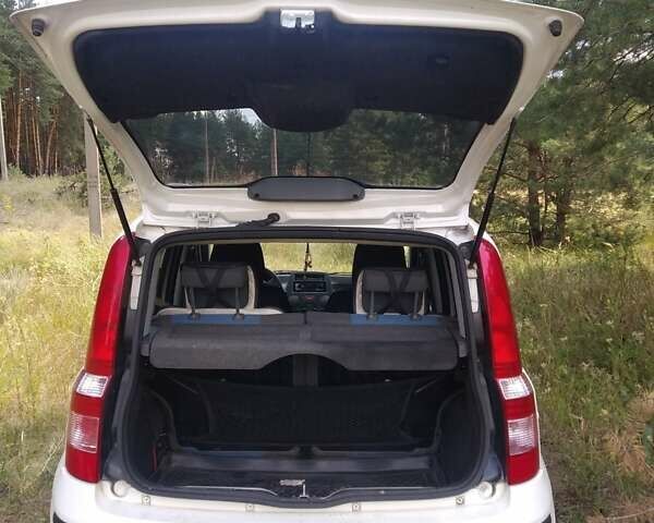 Білий Фіат Панда, об'ємом двигуна 1.2 л та пробігом 170 тис. км за 5000 $, фото 2 на Automoto.ua