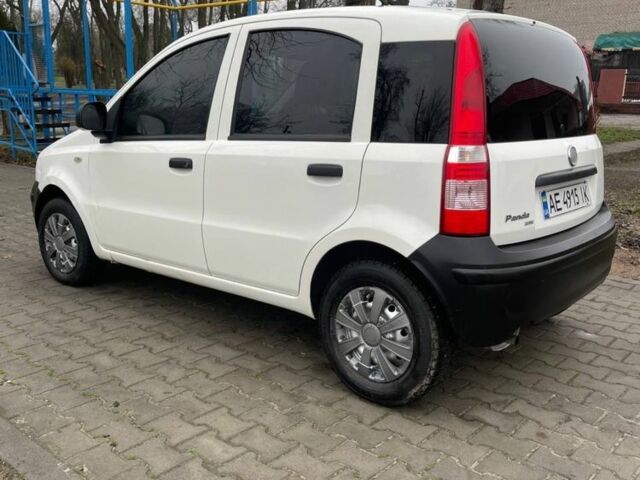 Белый Фиат Панда, объемом двигателя 1.2 л и пробегом 195 тыс. км за 2700 $, фото 6 на Automoto.ua
