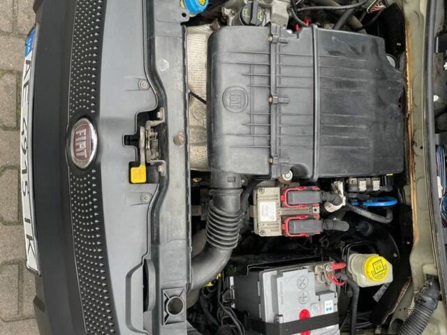 Белый Фиат Панда, объемом двигателя 1.2 л и пробегом 195 тыс. км за 2700 $, фото 11 на Automoto.ua