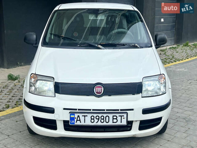 Белый Фиат Панда, объемом двигателя 1.3 л и пробегом 290 тыс. км за 3500 $, фото 3 на Automoto.ua