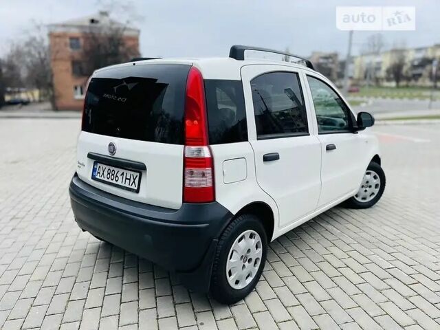Белый Фиат Панда, объемом двигателя 1.2 л и пробегом 228 тыс. км за 4427 $, фото 14 на Automoto.ua