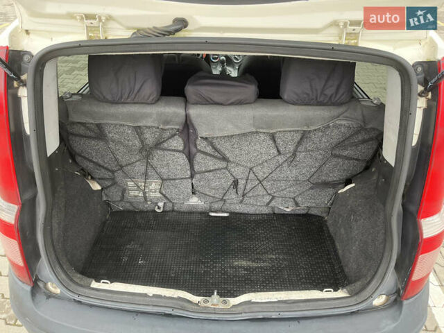 Белый Фиат Панда, объемом двигателя 1.2 л и пробегом 169 тыс. км за 3100 $, фото 16 на Automoto.ua