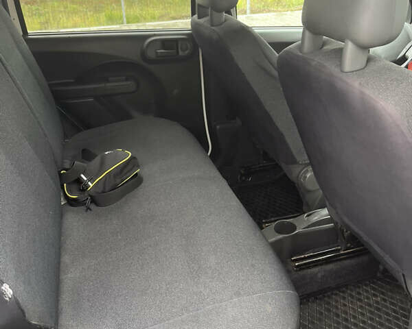 Белый Фиат Панда, объемом двигателя 1.2 л и пробегом 169 тыс. км за 3100 $, фото 15 на Automoto.ua