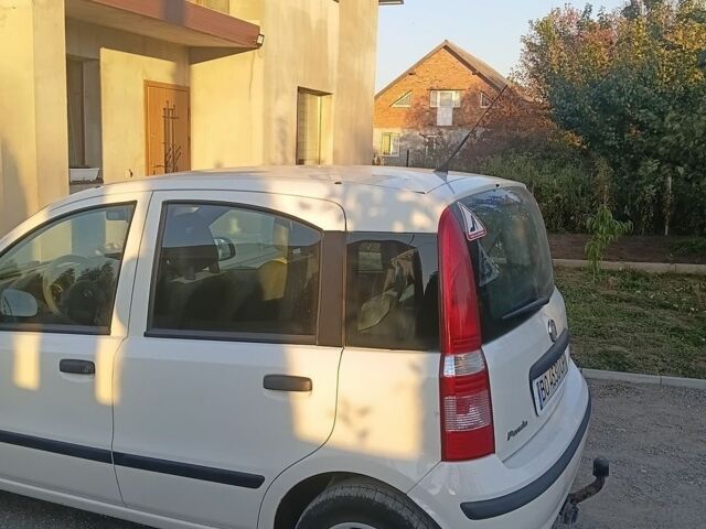 Білий Фіат Панда, об'ємом двигуна 1.24 л та пробігом 177 тис. км за 3500 $, фото 4 на Automoto.ua