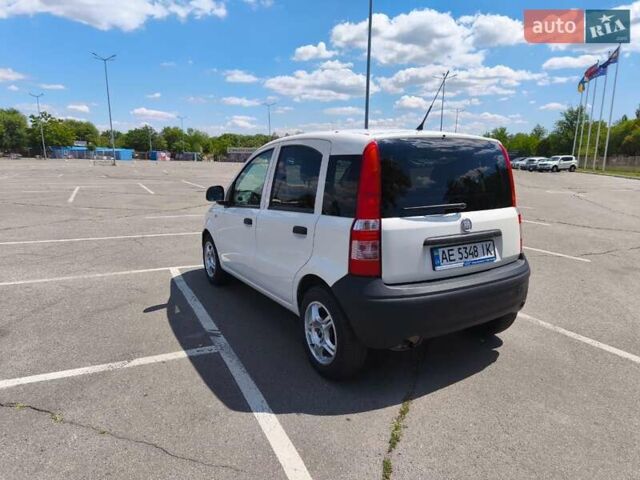 Білий Фіат Панда, об'ємом двигуна 1.24 л та пробігом 114 тис. км за 4400 $, фото 4 на Automoto.ua