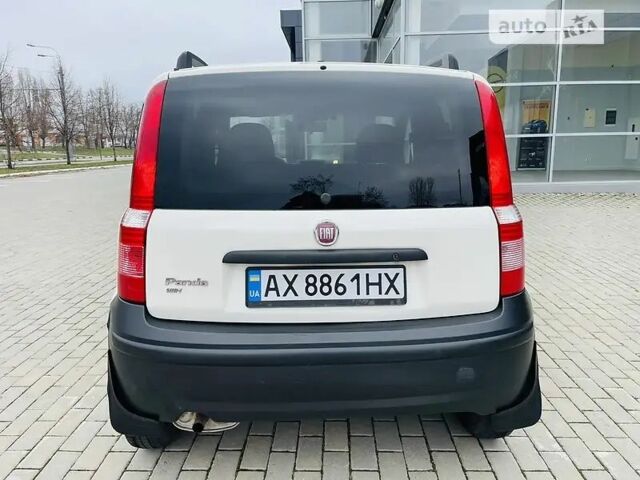 Белый Фиат Панда, объемом двигателя 1.2 л и пробегом 228 тыс. км за 4427 $, фото 2 на Automoto.ua