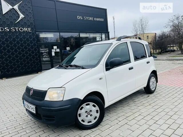 Белый Фиат Панда, объемом двигателя 1.2 л и пробегом 228 тыс. км за 4427 $, фото 16 на Automoto.ua