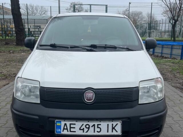 Белый Фиат Панда, объемом двигателя 1.2 л и пробегом 195 тыс. км за 2700 $, фото 1 на Automoto.ua