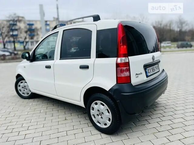 Белый Фиат Панда, объемом двигателя 1.2 л и пробегом 228 тыс. км за 4427 $, фото 13 на Automoto.ua