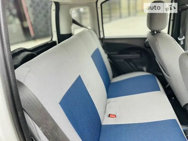 Белый Фиат Панда, объемом двигателя 1.2 л и пробегом 228 тыс. км за 4427 $, фото 17 на Automoto.ua