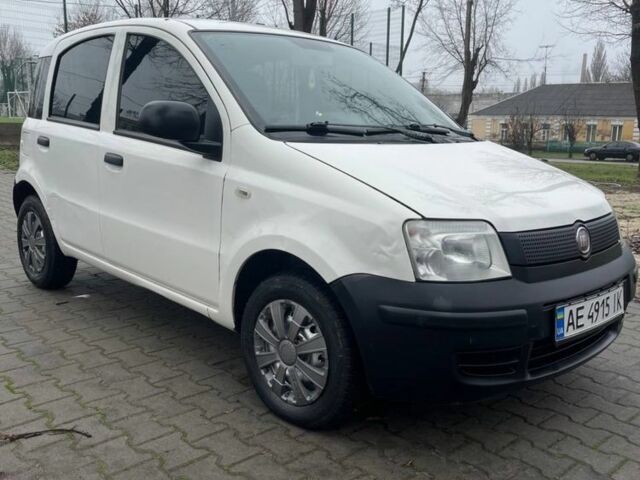 Белый Фиат Панда, объемом двигателя 1.2 л и пробегом 195 тыс. км за 2700 $, фото 2 на Automoto.ua