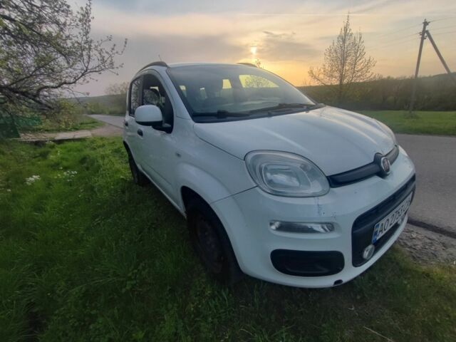 Белый Фиат Панда, объемом двигателя 0.9 л и пробегом 156 тыс. км за 3750 $, фото 3 на Automoto.ua