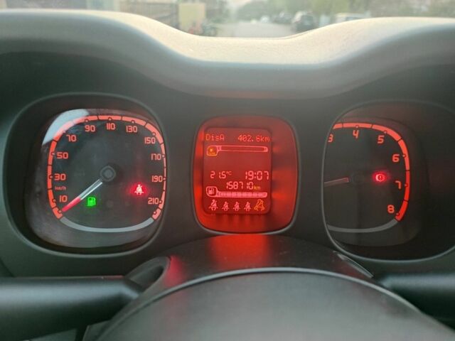 Белый Фиат Панда, объемом двигателя 0.9 л и пробегом 156 тыс. км за 3750 $, фото 5 на Automoto.ua