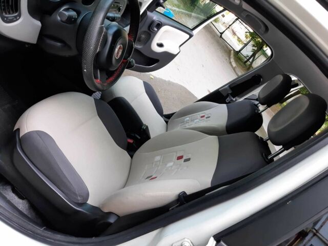 Белый Фиат Панда, объемом двигателя 0.9 л и пробегом 165 тыс. км за 4999 $, фото 13 на Automoto.ua