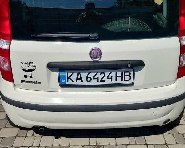 Білий Фіат Панда, об'ємом двигуна 1.24 л та пробігом 105 тис. км за 3800 $, фото 9 на Automoto.ua