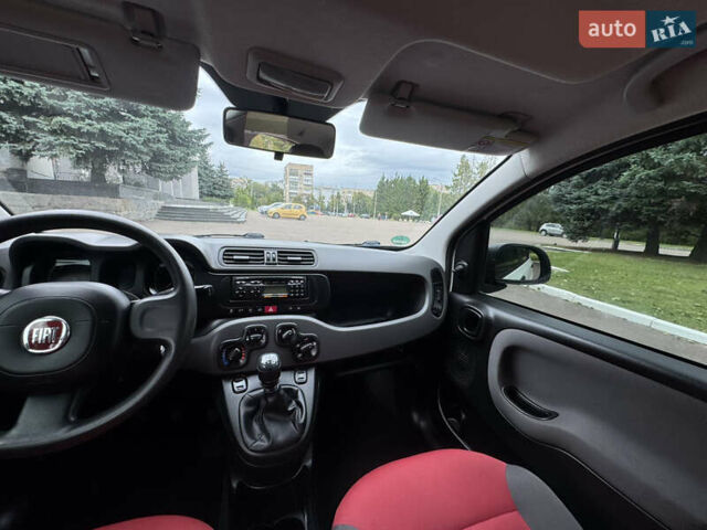 Белый Фиат Панда, объемом двигателя 1.24 л и пробегом 138 тыс. км за 4999 $, фото 56 на Automoto.ua