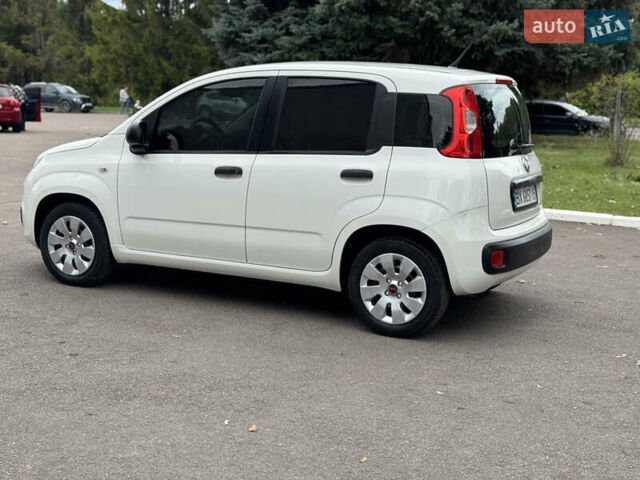 Белый Фиат Панда, объемом двигателя 1.24 л и пробегом 138 тыс. км за 4999 $, фото 5 на Automoto.ua