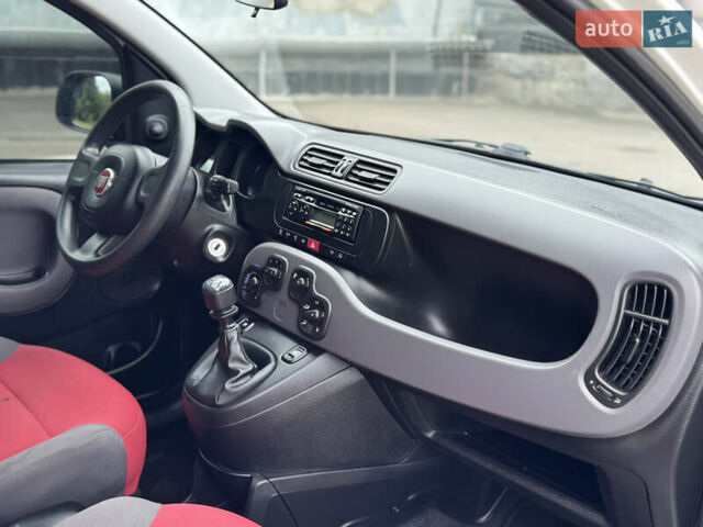 Белый Фиат Панда, объемом двигателя 1.24 л и пробегом 138 тыс. км за 4999 $, фото 31 на Automoto.ua