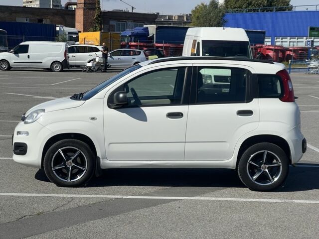 Белый Фиат Панда, объемом двигателя 0.9 л и пробегом 191 тыс. км за 5500 $, фото 3 на Automoto.ua