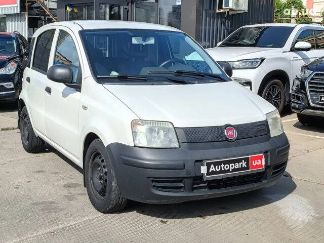 Белый Фиат Панда, объемом двигателя 1.2 л и пробегом 112 тыс. км за 4290 $, фото 2 на Automoto.ua