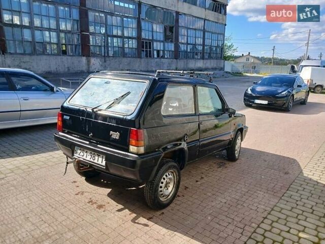 Черный Фиат Панда, объемом двигателя 1 л и пробегом 1000 тыс. км за 1200 $, фото 6 на Automoto.ua
