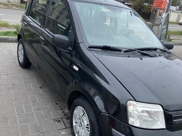 Черный Фиат Панда, объемом двигателя 1.2 л и пробегом 150 тыс. км за 2323 $, фото 2 на Automoto.ua