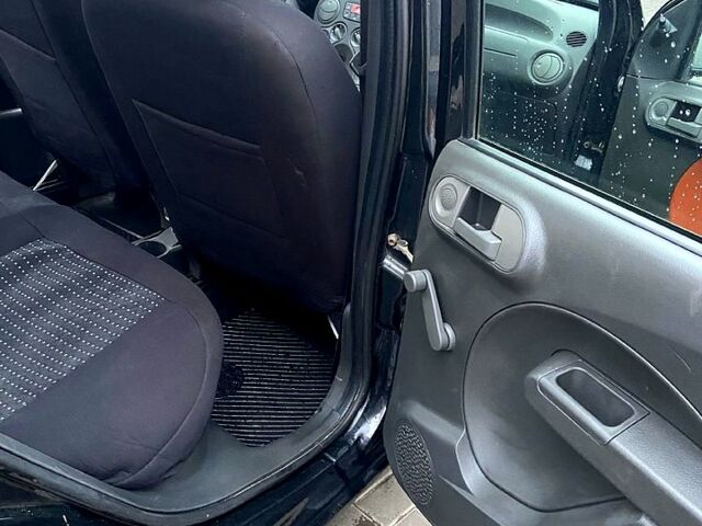 Фиат Панда 2007 в Харькове на Automoto.ua Черный Фиат Панда, объемом двигателя 1.2 л и пробегом 150 тыс. км за 2300 $, фото 6 на Automoto.ua