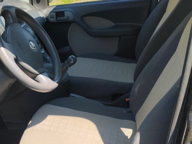 Фиат Панда 2008 в Владимир-Волынский на Automoto.ua Черный Фиат Панда, объемом двигателя 1.2 л и пробегом 176 тыс. км за 3600 $, фото 6 на Automoto.ua