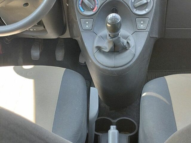 Фиат Панда 2008 в Владимир-Волынский на Automoto.ua Черный Фиат Панда, объемом двигателя 1.2 л и пробегом 176 тыс. км за 3600 $, фото 7 на Automoto.ua