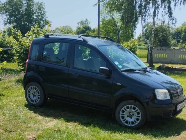 Фиат Панда 2008 в Владимир-Волынский на Automoto.ua Черный Фиат Панда, объемом двигателя 1.2 л и пробегом 176 тыс. км за 3600 $, фото 2 на Automoto.ua