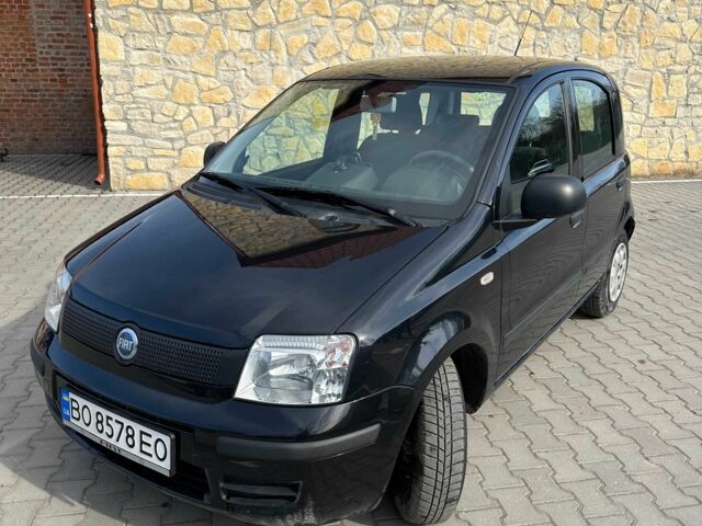 Чорний Фіат Панда, об'ємом двигуна 1.2 л та пробігом 60 тис. км за 5300 $, фото 2 на Automoto.ua