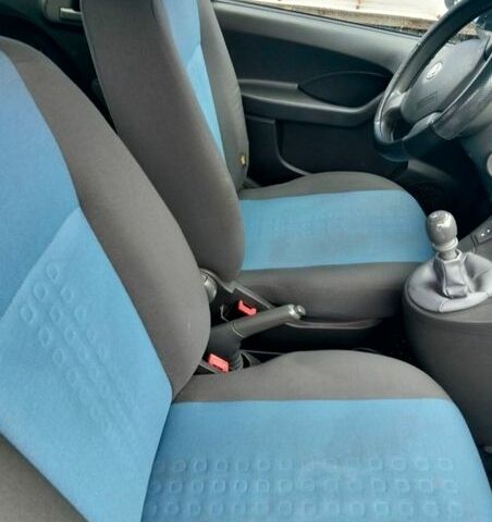 Черный Фиат Панда, объемом двигателя 1.24 л и пробегом 127 тыс. км за 3999 $, фото 1 на Automoto.ua