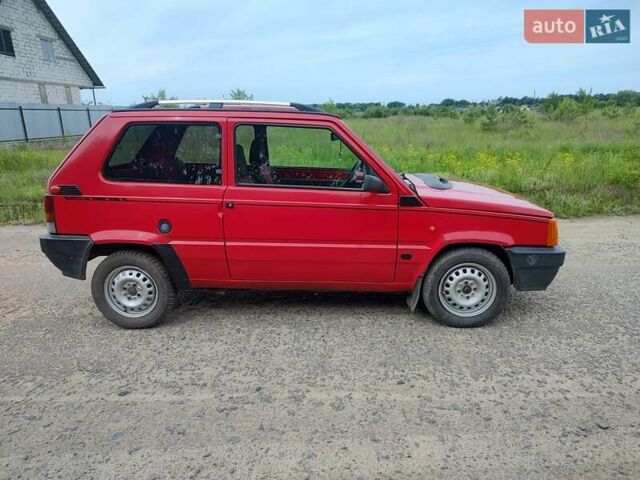 Красный Фиат Панда, объемом двигателя 1 л и пробегом 185 тыс. км за 1250 $, фото 1 на Automoto.ua