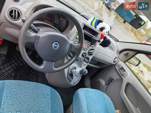 Красный Фиат Панда, объемом двигателя 1.11 л и пробегом 169 тыс. км за 3300 $, фото 3 на Automoto.ua