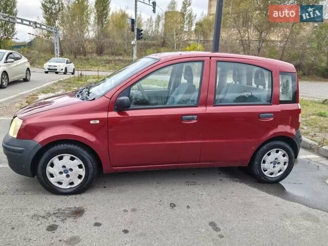 Красный Фиат Панда, объемом двигателя 1.11 л и пробегом 169 тыс. км за 3300 $, фото 2 на Automoto.ua