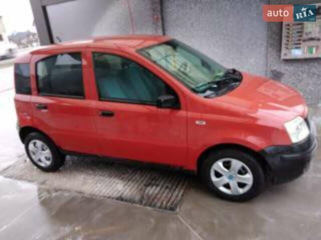 Красный Фиат Панда, объемом двигателя 1 л и пробегом 300 тыс. км за 2800 $, фото 13 на Automoto.ua