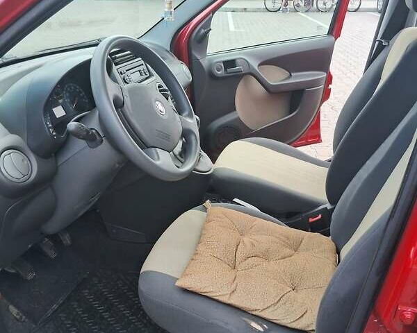 Червоний Фіат Панда, об'ємом двигуна 1.24 л та пробігом 211 тис. км за 3900 $, фото 8 на Automoto.ua