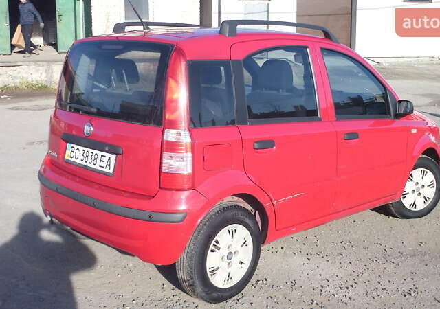 Красный Фиат Панда, объемом двигателя 1.24 л и пробегом 112 тыс. км за 4500 $, фото 4 на Automoto.ua