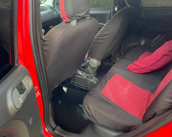 Красный Фиат Панда, объемом двигателя 1.25 л и пробегом 120 тыс. км за 3500 $, фото 8 на Automoto.ua