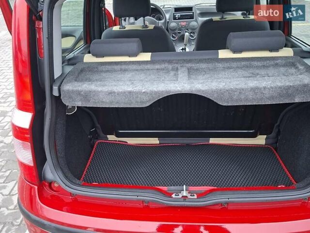 Красный Фиат Панда, объемом двигателя 1.24 л и пробегом 193 тыс. км за 5100 $, фото 13 на Automoto.ua