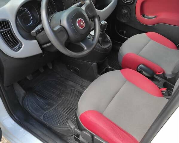 Фіат Панда, об'ємом двигуна 1.24 л та пробігом 105 тис. км за 6000 $, фото 12 на Automoto.ua